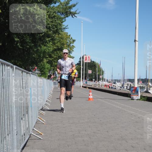 17.08.2025 - KN Förde Triathlon 2025 KatJ http://msf.ph/oto/8583699 17.08.2025 13:24:54 Laufen 408, 414 meine-sportfotos.de