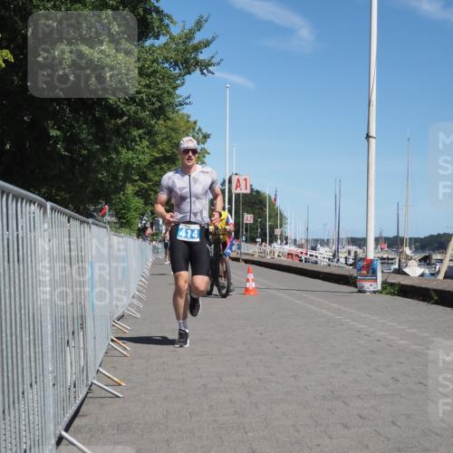 17.08.2025 - KN Förde Triathlon 2025 KatJ http://msf.ph/oto/8583706 17.08.2025 13:24:55 Laufen 408, 414 meine-sportfotos.de
