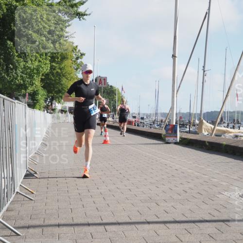 17.08.2025 - KN Förde Triathlon 2025 KatJ http://msf.ph/oto/8583709 17.08.2025 10:07:14 Laufen 150 meine-sportfotos.de
