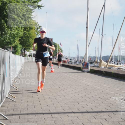 17.08.2025 - KN Förde Triathlon 2025 KatJ http://msf.ph/oto/8583715 17.08.2025 10:07:14 Laufen 150 meine-sportfotos.de