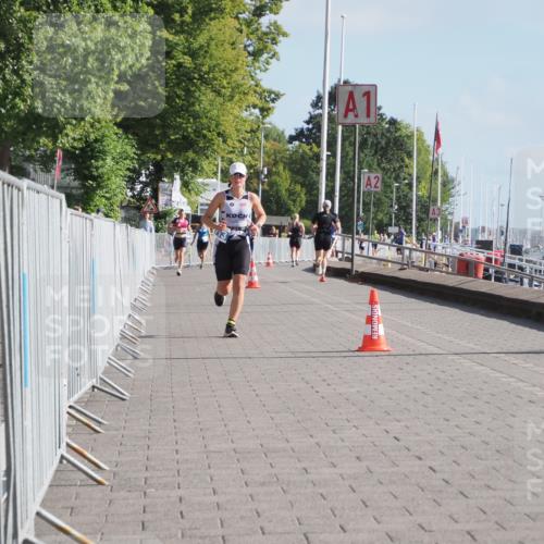 17.08.2025 - KN Förde Triathlon 2025 KatJ http://msf.ph/oto/8583747 17.08.2025 10:07:31 Laufen 113 meine-sportfotos.de