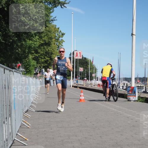 17.08.2025 - KN Förde Triathlon 2025 KatJ http://msf.ph/oto/8583748 17.08.2025 13:24:59 Laufen 408, 414, 419 meine-sportfotos.de