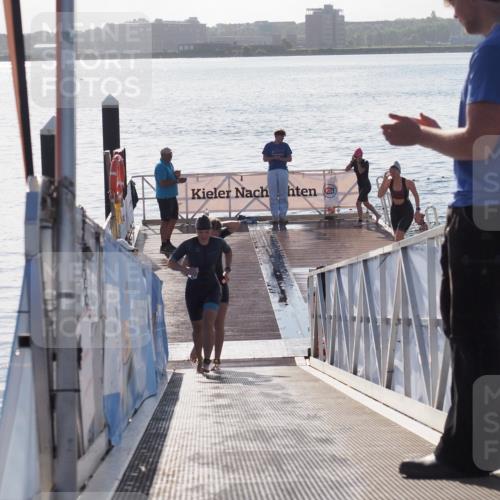 17.08.2025 - KN Förde Triathlon 2025 MichiJ http://msf.ph/oto/8583760 17.08.2025 09:22:00 Schwimmen 212, 215, 244, 210, 212, 213, 215, 224, 242 meine-sportfotos.de