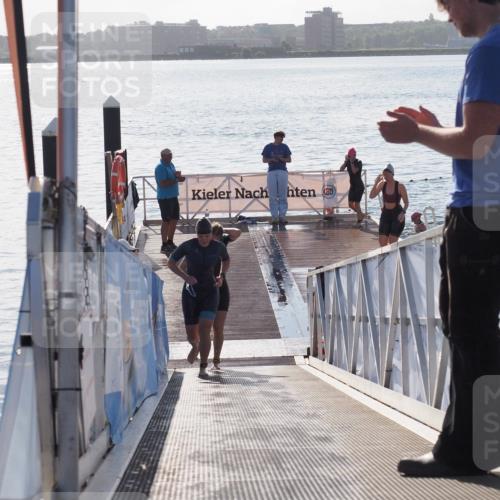 17.08.2025 - KN Förde Triathlon 2025 MichiJ http://msf.ph/oto/8583765 17.08.2025 09:22:00 Schwimmen 212, 215, 244, 210, 212, 213, 215, 224, 242 meine-sportfotos.de
