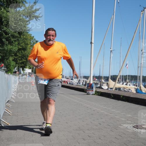 17.08.2025 - KN Förde Triathlon 2025 KatJ http://msf.ph/oto/8583772 17.08.2025 12:48:26 Laufen 363 meine-sportfotos.de