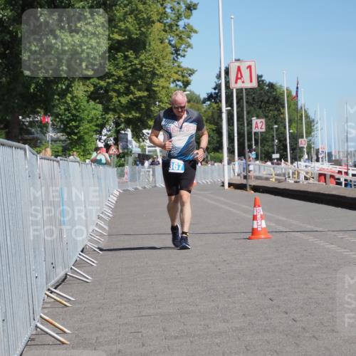 17.08.2025 - KN Förde Triathlon 2025 KatJ http://msf.ph/oto/8583802 17.08.2025 12:55:52 Laufen 367 meine-sportfotos.de