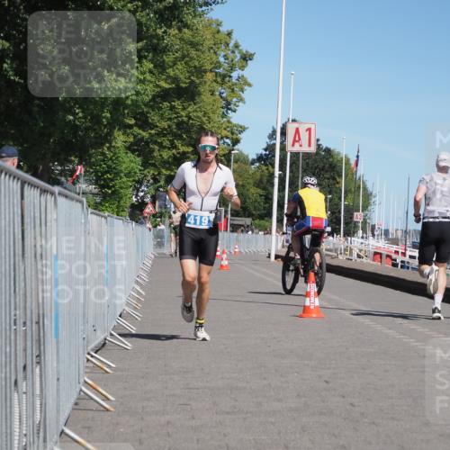 17.08.2025 - KN Förde Triathlon 2025 KatJ http://msf.ph/oto/8583817 17.08.2025 13:25:03 Laufen 408, 419 meine-sportfotos.de