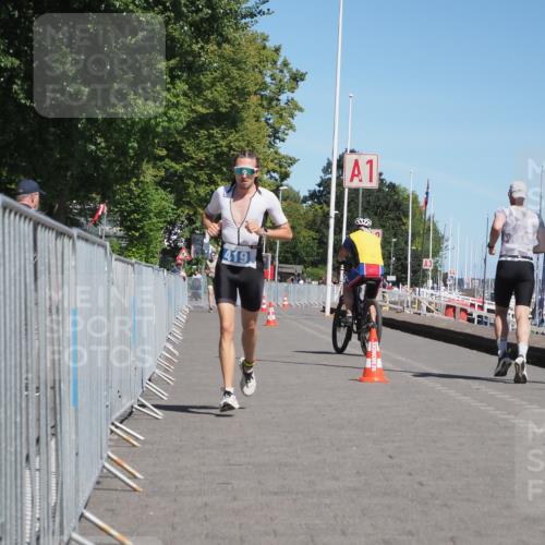 17.08.2025 - KN Förde Triathlon 2025 KatJ http://msf.ph/oto/8583823 17.08.2025 13:25:03 Laufen 408, 419 meine-sportfotos.de