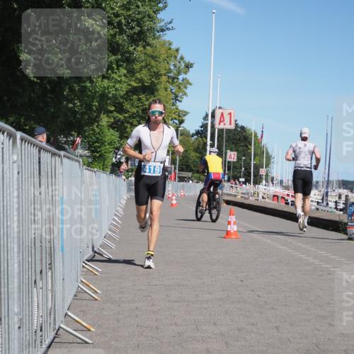 17.08.2025 - KN Förde Triathlon 2025 KatJ http://msf.ph/oto/8583834 17.08.2025 13:25:04 Laufen 408, 419 meine-sportfotos.de