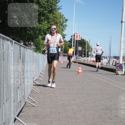 17.08.2025 - KN Förde Triathlon 2025 KatJ http://msf.ph/oto/8583854 17.08.2025 13:25:04 Laufen 408, 419 meine-sportfotos.de
