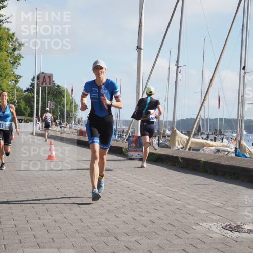 17.08.2025 - KN Förde Triathlon 2025 KatJ http://msf.ph/oto/8583885 17.08.2025 10:07:51 Laufen 108, 180 meine-sportfotos.de