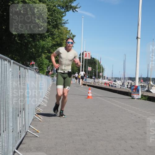 17.08.2025 - KN Förde Triathlon 2025 KatJ http://msf.ph/oto/8583954 17.08.2025 13:25:18 Laufen 548 meine-sportfotos.de