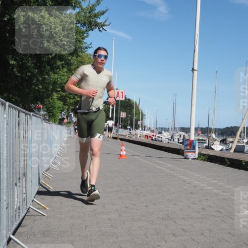 17.08.2025 - KN Förde Triathlon 2025 KatJ http://msf.ph/oto/8583975 17.08.2025 13:25:19 Laufen 548 meine-sportfotos.de