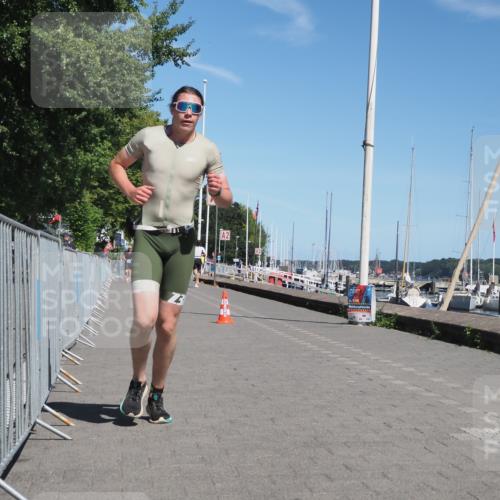 17.08.2025 - KN Förde Triathlon 2025 KatJ http://msf.ph/oto/8583983 17.08.2025 13:25:19 Laufen 548 meine-sportfotos.de