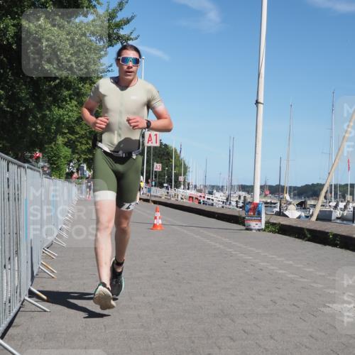 17.08.2025 - KN Förde Triathlon 2025 KatJ http://msf.ph/oto/8583988 17.08.2025 13:25:19 Laufen 548 meine-sportfotos.de