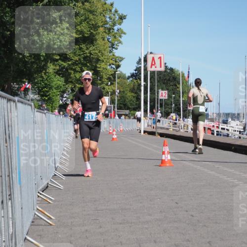 17.08.2025 - KN Förde Triathlon 2025 KatJ http://msf.ph/oto/8583993 17.08.2025 13:25:29 Laufen 417 meine-sportfotos.de