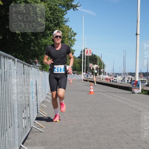 17.08.2025 - KN Förde Triathlon 2025 KatJ http://msf.ph/oto/8584037 17.08.2025 13:25:31 Laufen 417, 466 meine-sportfotos.de