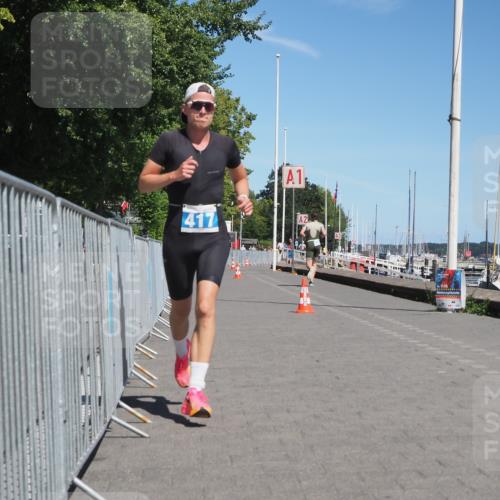 17.08.2025 - KN Förde Triathlon 2025 KatJ http://msf.ph/oto/8584041 17.08.2025 13:25:31 Laufen 417, 466 meine-sportfotos.de