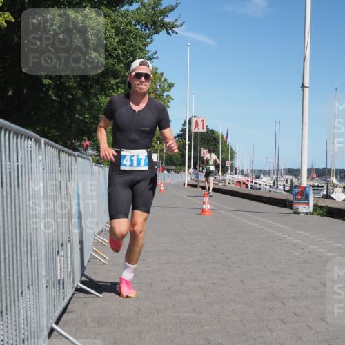 17.08.2025 - KN Förde Triathlon 2025 KatJ http://msf.ph/oto/8584045 17.08.2025 13:25:31 Laufen 417, 466 meine-sportfotos.de