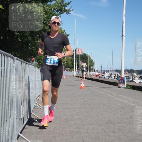 17.08.2025 - KN Förde Triathlon 2025 KatJ http://msf.ph/oto/8584049 17.08.2025 13:25:31 Laufen 417, 466 meine-sportfotos.de