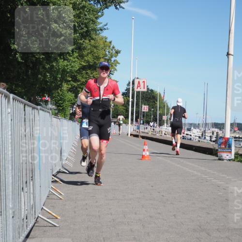 17.08.2025 - KN Förde Triathlon 2025 KatJ http://msf.ph/oto/8584099 17.08.2025 13:25:39 Laufen 413, 466 meine-sportfotos.de