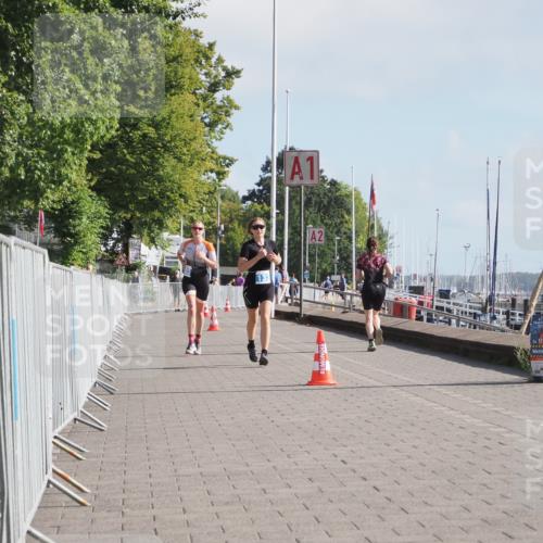 17.08.2025 - KN Förde Triathlon 2025 KatJ http://msf.ph/oto/8584100 17.08.2025 10:08:30 Laufen 103, 133 meine-sportfotos.de