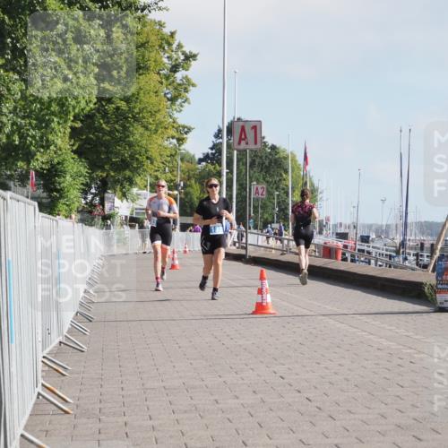 17.08.2025 - KN Förde Triathlon 2025 KatJ http://msf.ph/oto/8584104 17.08.2025 10:08:30 Laufen 103, 133 meine-sportfotos.de