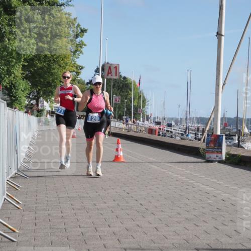 17.08.2025 - KN Förde Triathlon 2025 KatJ http://msf.ph/oto/8584106 17.08.2025 10:32:40 Laufen 120, 171 meine-sportfotos.de
