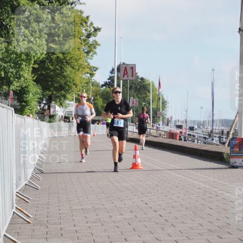 17.08.2025 - KN Förde Triathlon 2025 KatJ http://msf.ph/oto/8584121 17.08.2025 10:08:32 Laufen 103, 133 meine-sportfotos.de