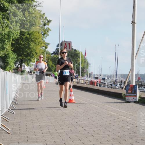 17.08.2025 - KN Förde Triathlon 2025 KatJ http://msf.ph/oto/8584126 17.08.2025 10:08:33 Laufen 103, 133 meine-sportfotos.de