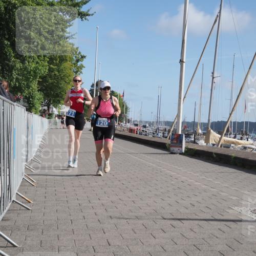 17.08.2025 - KN Förde Triathlon 2025 KatJ http://msf.ph/oto/8584176 17.08.2025 10:32:42 Laufen 120, 171 meine-sportfotos.de