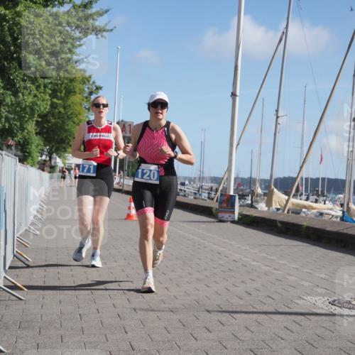 17.08.2025 - KN Förde Triathlon 2025 KatJ http://msf.ph/oto/8584220 17.08.2025 10:32:43 Laufen 120, 171 meine-sportfotos.de