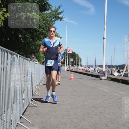 17.08.2025 - KN Förde Triathlon 2025 KatJ http://msf.ph/oto/8584236 17.08.2025 13:26:10 Laufen 407, 418, 445 meine-sportfotos.de