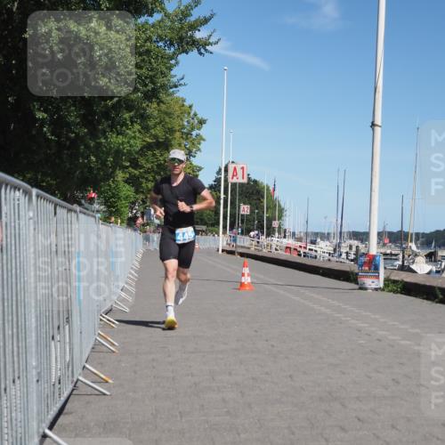 17.08.2025 - KN Förde Triathlon 2025 KatJ http://msf.ph/oto/8584302 17.08.2025 13:26:14 Laufen 407, 418, 445 meine-sportfotos.de