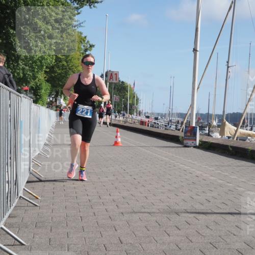 17.08.2025 - KN Förde Triathlon 2025 KatJ http://msf.ph/oto/8584338 17.08.2025 10:33:05 Laufen 215, 221, 225 meine-sportfotos.de