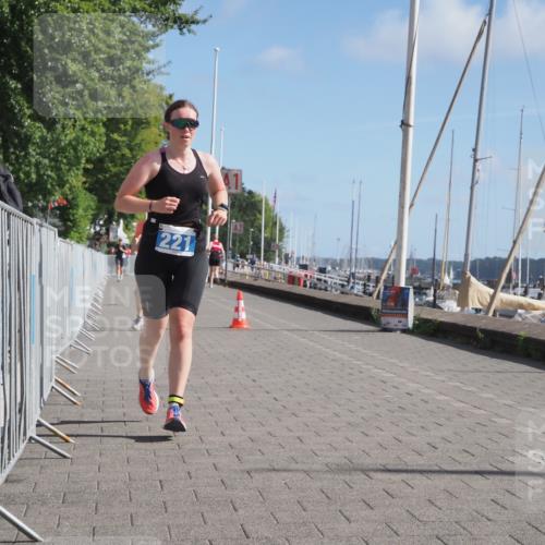 17.08.2025 - KN Förde Triathlon 2025 KatJ http://msf.ph/oto/8584356 17.08.2025 10:33:06 Laufen 215, 221, 225 meine-sportfotos.de