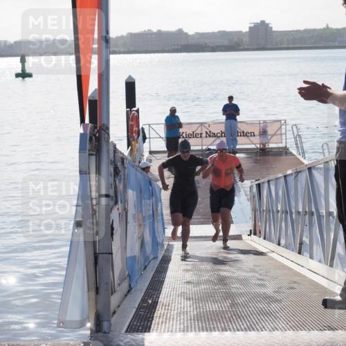 17.08.2025 - KN Förde Triathlon 2025 MichiJ http://msf.ph/oto/8584373 17.08.2025 09:22:33 Schwimmen 111, 208, 221, 235, 221, 235, 246 meine-sportfotos.de
