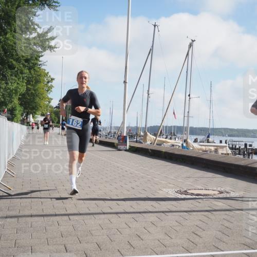 17.08.2025 - KN Förde Triathlon 2025 KatJ http://msf.ph/oto/8584466 17.08.2025 10:09:29 Laufen 136, 162 meine-sportfotos.de
