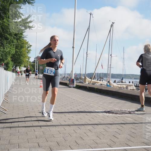17.08.2025 - KN Förde Triathlon 2025 KatJ http://msf.ph/oto/8584476 17.08.2025 10:09:29 Laufen 136, 162 meine-sportfotos.de