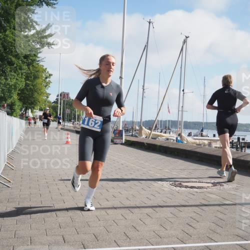 17.08.2025 - KN Förde Triathlon 2025 KatJ http://msf.ph/oto/8584486 17.08.2025 10:09:30 Laufen 136, 162 meine-sportfotos.de