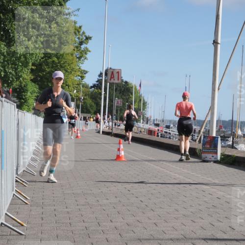17.08.2025 - KN Förde Triathlon 2025 KatJ http://msf.ph/oto/8584496 17.08.2025 10:33:20 Laufen 254 meine-sportfotos.de