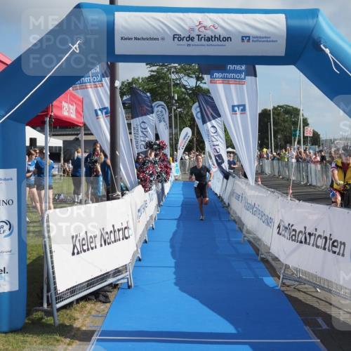 17.08.2025 - KN Förde Triathlon 2025 MichiJ http://msf.ph/oto/8584519 17.08.2025 10:09:01 Laufen 253 meine-sportfotos.de