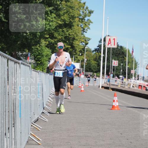 17.08.2025 - KN Förde Triathlon 2025 KatJ http://msf.ph/oto/8584544 17.08.2025 13:26:58 Laufen 428, 433, 439, 447 meine-sportfotos.de