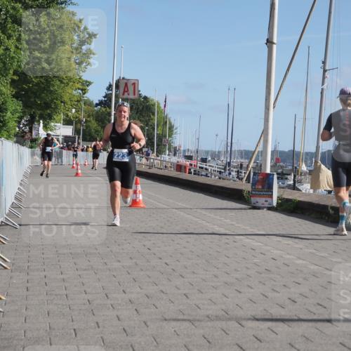 17.08.2025 - KN Förde Triathlon 2025 KatJ http://msf.ph/oto/8584569 17.08.2025 10:33:29 Laufen 223 meine-sportfotos.de