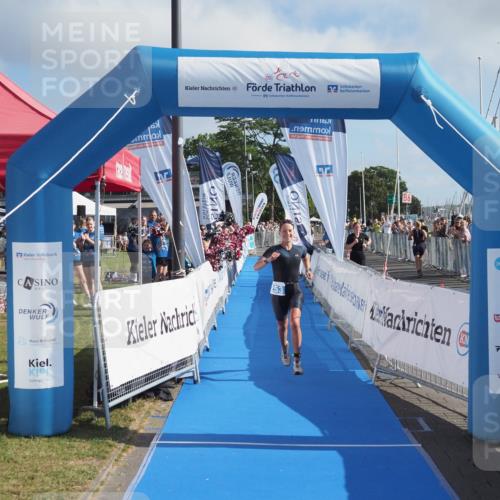 17.08.2025 - KN Förde Triathlon 2025 MichiJ http://msf.ph/oto/8584591 17.08.2025 10:09:03 Laufen 253 meine-sportfotos.de