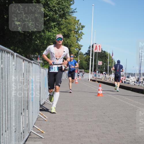 17.08.2025 - KN Förde Triathlon 2025 KatJ http://msf.ph/oto/8584601 17.08.2025 13:27:00 Laufen 428, 433, 439 meine-sportfotos.de