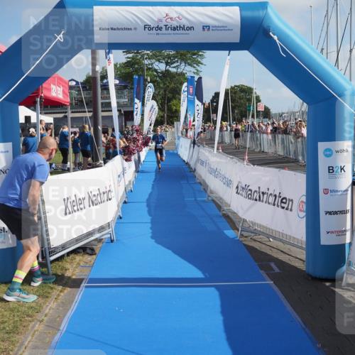 17.08.2025 - KN Förde Triathlon 2025 MichiJ http://msf.ph/oto/8584643 17.08.2025 10:10:28 Laufen 104 meine-sportfotos.de