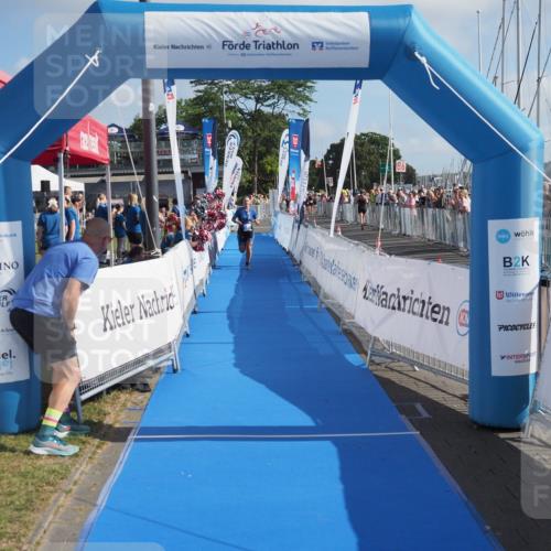 17.08.2025 - KN Förde Triathlon 2025 MichiJ http://msf.ph/oto/8584655 17.08.2025 10:10:29 Laufen 104 meine-sportfotos.de