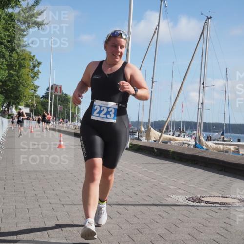 17.08.2025 - KN Förde Triathlon 2025 KatJ http://msf.ph/oto/8584668 17.08.2025 10:33:33 Laufen 223 meine-sportfotos.de