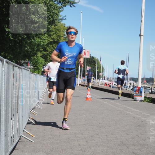 17.08.2025 - KN Förde Triathlon 2025 KatJ http://msf.ph/oto/8584678 17.08.2025 13:27:04 Laufen 403, 428, 433, 439 meine-sportfotos.de